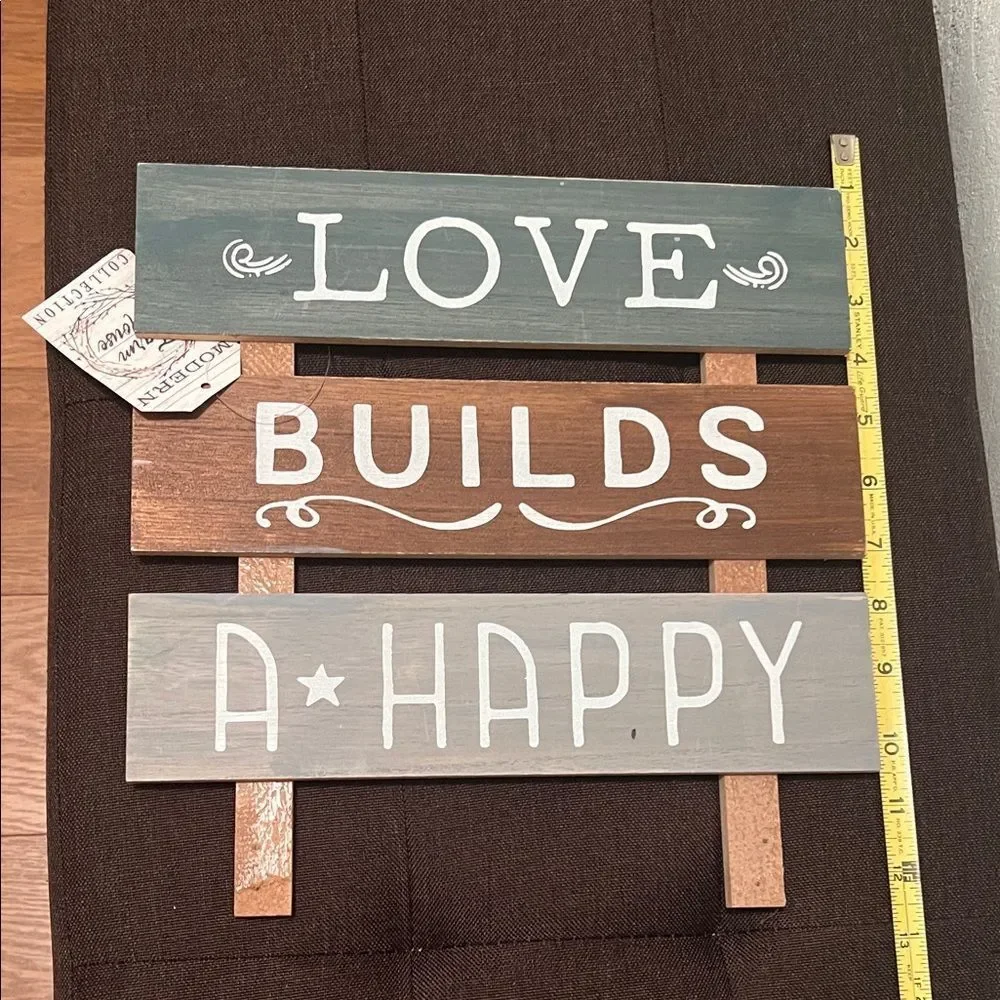 #1095+ Rustic Love Builds a Happy Home Wall Sign “12X12”